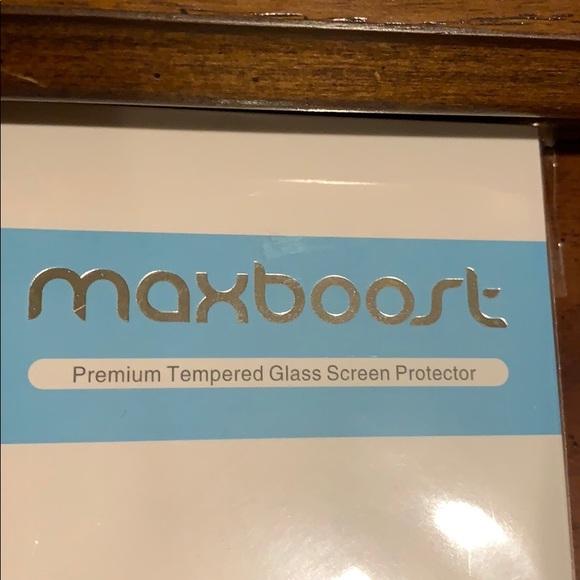 iPhone tempered Glass Protector - Picture 4 of 5